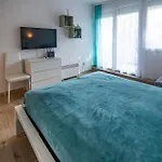 Rozmaring 아파트 *